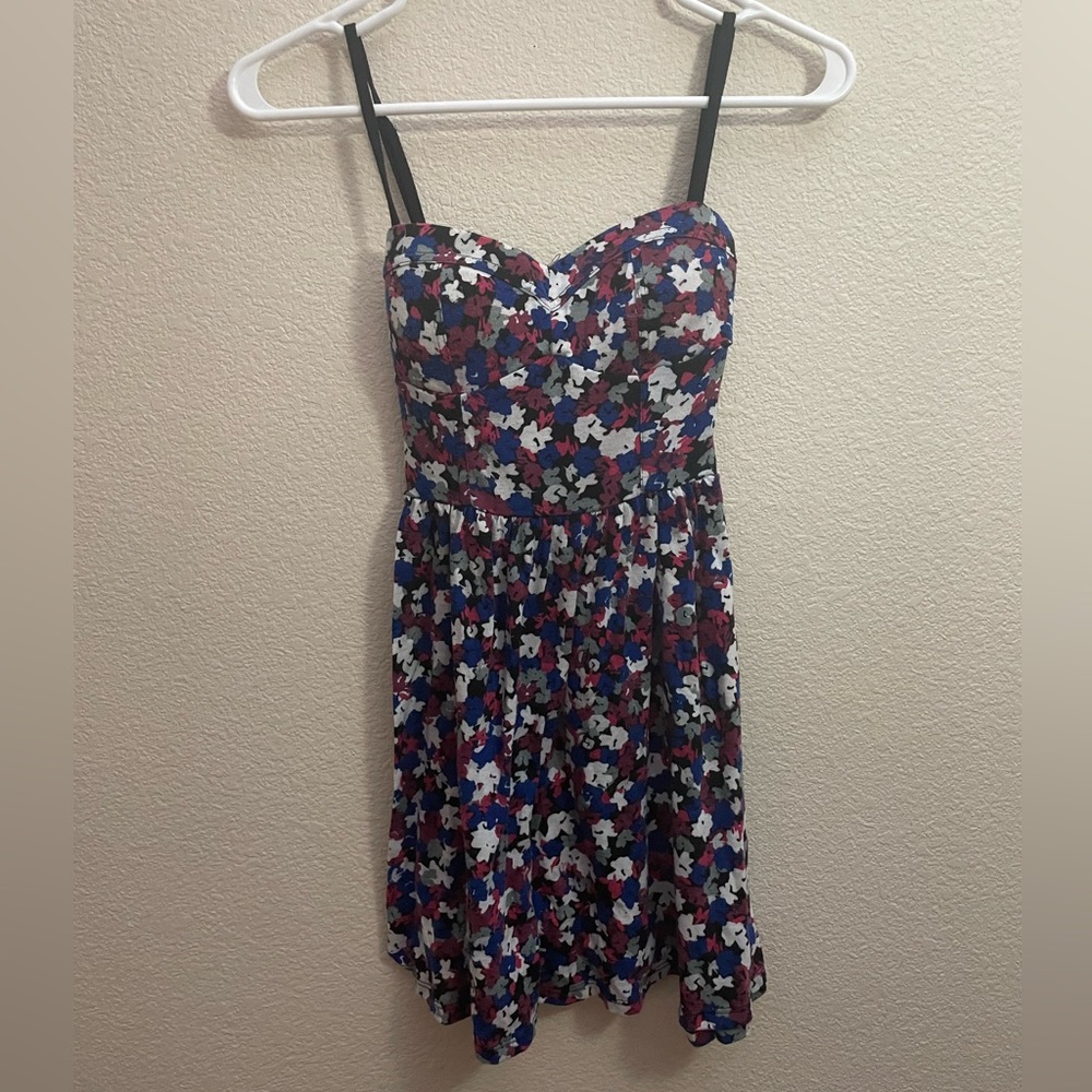 Material Girl - Backless Dress. Size: XS